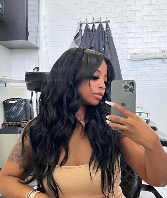 How to install the tape ins : A step-by-step guide for beginners for black women - URBAN CHIC HAIR